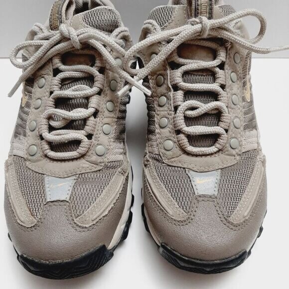 NIKE ACG Air All-Trac Traction System Trail Hiking Running Shoes Sz 6 Flawed - Picture 9 of 15